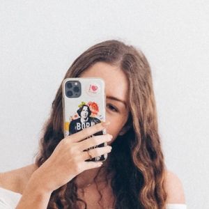 Meet your Posher, Dana